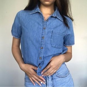 NWOT DENIM BRANDY MELVILLE SHORT SLEEVE BUTTON UP